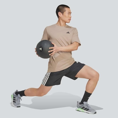 Camiseta adidas TR Essentials Masculina - Foto 3