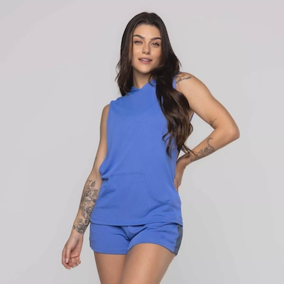 Camiseta Fitness Feminina Cavada Capuz Poliamida - Foto 4