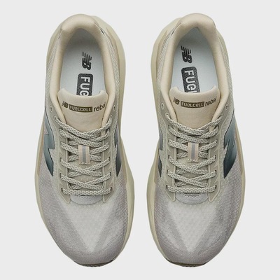 Tênis New Balance FuelCell Rebel v5 Feminino - Foto 5