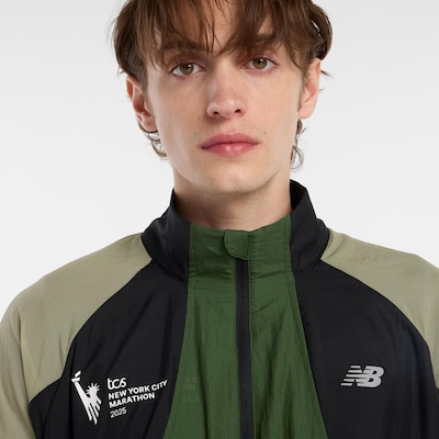 Jaqueta Corta Vento New Balance Better Run Water Resistant Masculina - Foto 4