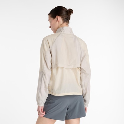Jaqueta Corta Vento New Balance Better Run Water Resistant Feminina - Foto 3