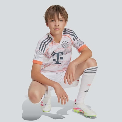 Camisa Bayern II 2026 adidas Infatil - Foto 5