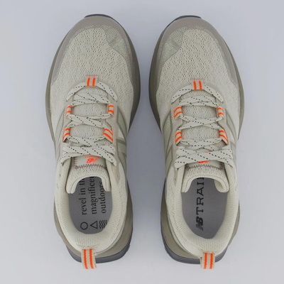 Tênis Feminino New Balance Fresh Foam Garoé V2 - Foto 4