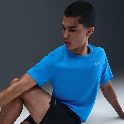 Camiseta Nike Dri-FIT UV Miller Masculina - Foto 2