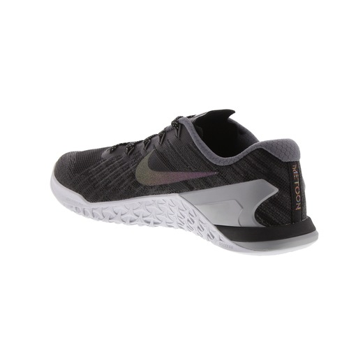 nike metcon 3 mtlc