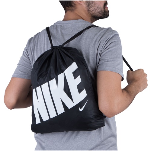 Gym Sack Nike AOP é boa?