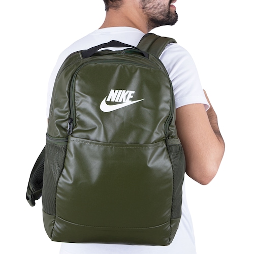 Mochila Nike Brasilia M 9.0 Mtrl - 24 Litros é boa?