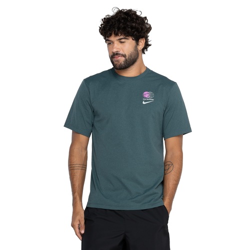 Camiseta Masculina Nike Manga Curta Hyverse Ss Gfx - Video 1