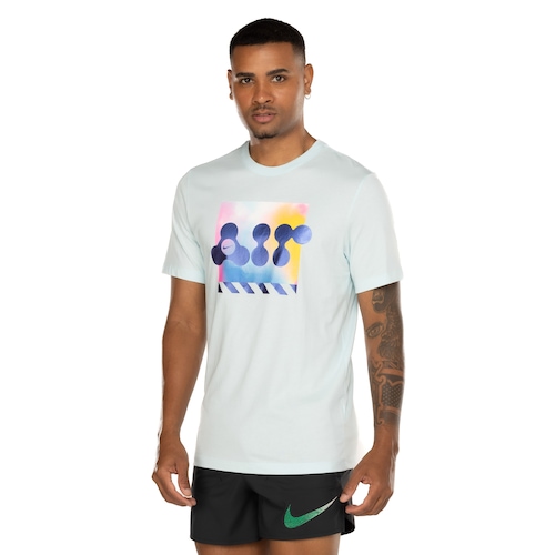 Camiseta Masculina Nike Manga Curta Sportswear Tee OC Cosmi - Video 1