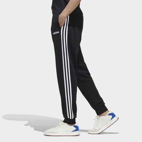 calça afunilada adidas