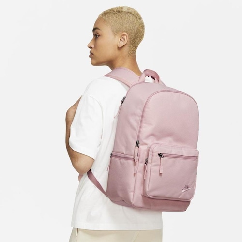 Mochila Nike Heritage Eugene é boa?