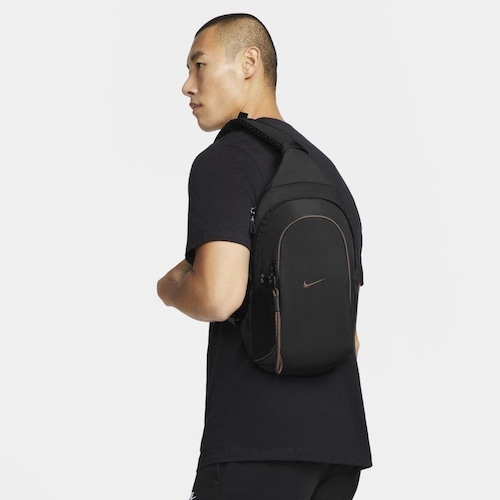 Shoulder Bag Nike Sportswear Essentials Sling - 8 Litros Menor preço em Shoulder Bag Nike Sportswear Essentials Sling - 8 Litros