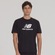 Camiseta New Balance Essentials - Masculina PRETO