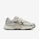 Tênis Feminino Nike V5 Run BEGE/BRANCO