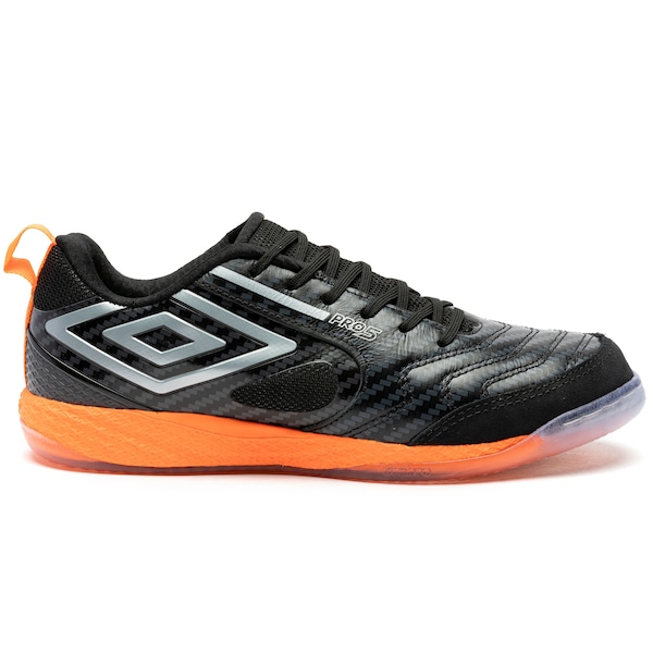 Chuteira Futsal Adulto Umbro Pro 5 Bump | Cor: PRETO/CINZA | Tamanho: 39