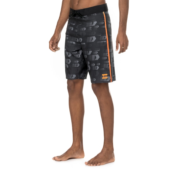 Bermuda Masculina HD Success 6722A