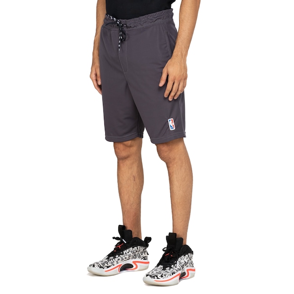 Bermuda Masculina NBA Logoman | Cor: CINZA ESCURO | Tamanho: P