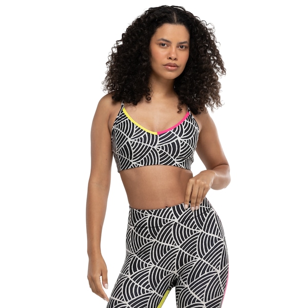 Top Fitness com Bojo Puma Baixa Sustentação Lemlem Low Impact BRA - Adulto | Cor: PRETO | Tamanho: G