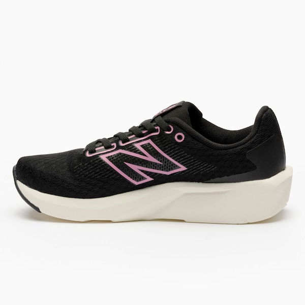 Vista 3 Tênis Feminino New Balance 413v3 PRETO/ROSA New Balance PRETO/ROSA
