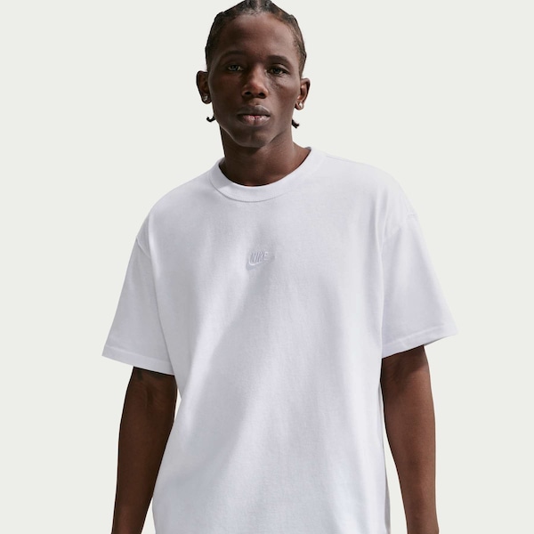 Camiseta Nike Sportswear Premium Essentials Masculina | Cor: BRANCO | Tamanho: M