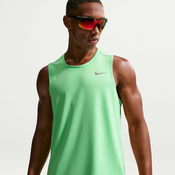 Camiseta Regata Dri-FIT Nike Miler Masculina | Cor: VERDE | Tamanho: G