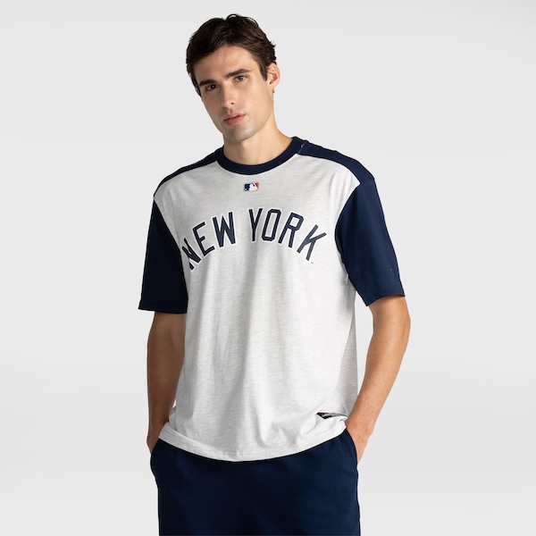 Camiseta Fanatics Major League Baseball Textured Print New York Yankees Infantil | Cor: BEGE | Tamanho: GG