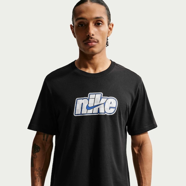 Camiseta Nike Sportswear Celebrate Sport Unissex