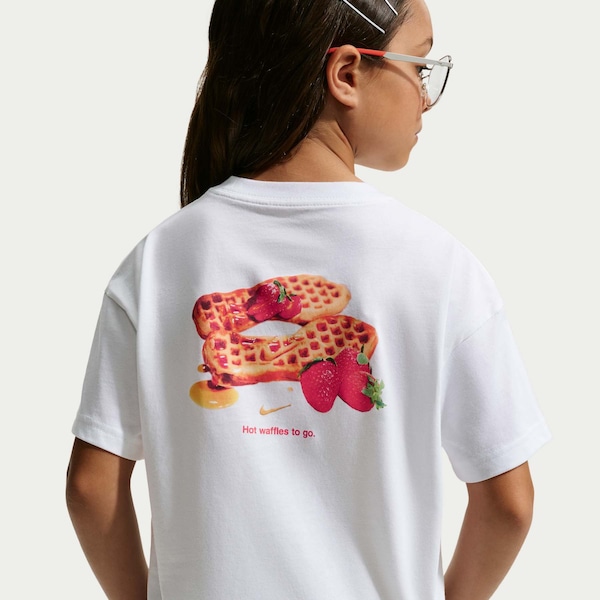 Camiseta Nike NSW Boxy Infantil Feminina | Cor: BRANCO | Tamanho: GG