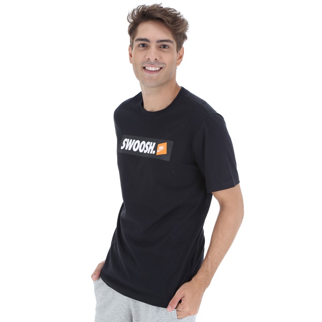 Camiseta Nike Tee Swoosh BM - Masculina - Foto 2