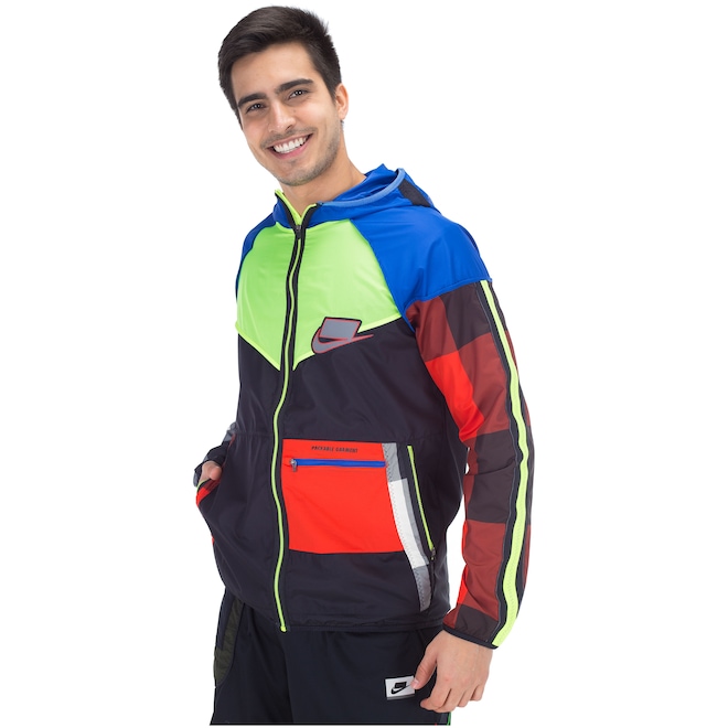 Jaqueta Corta-vento com Capuz Nike Windrunner - Masculina - Foto 1