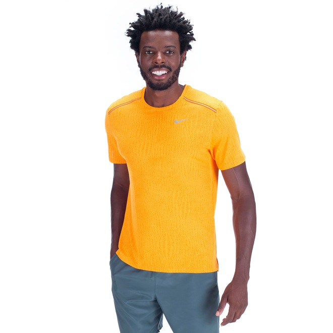 Camiseta Nike Dry Fit Miler - Masculina - Foto 2