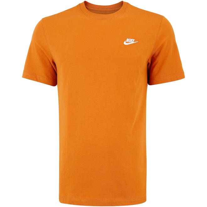 Camiseta Nike Sportwear Club - Masculina - Foto 1