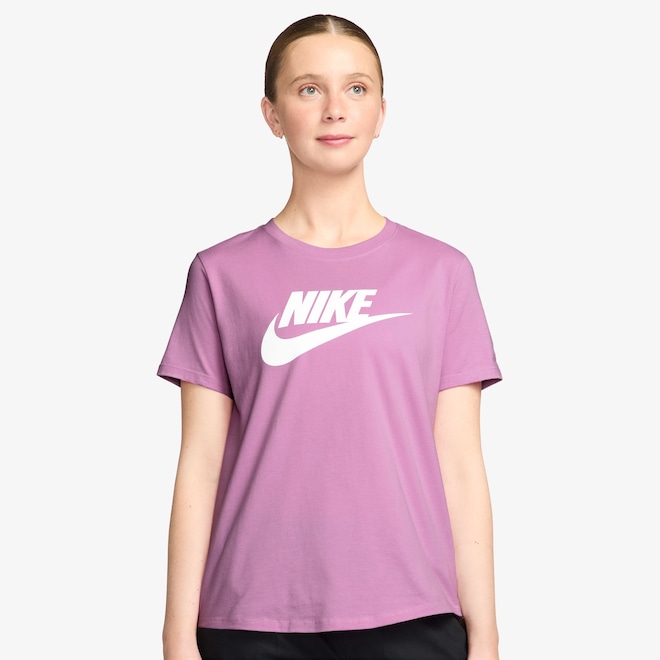 Camiseta Feminina Nike Manga Curta Sportswear Essential Icon - Foto 1