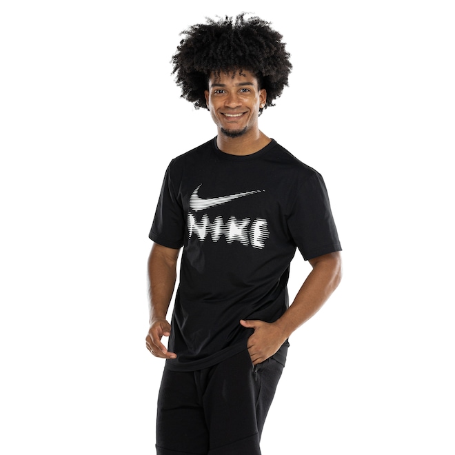 Camiseta Masculina Nike Manga Curta Dri-Fit UV Hyverse - Foto 2