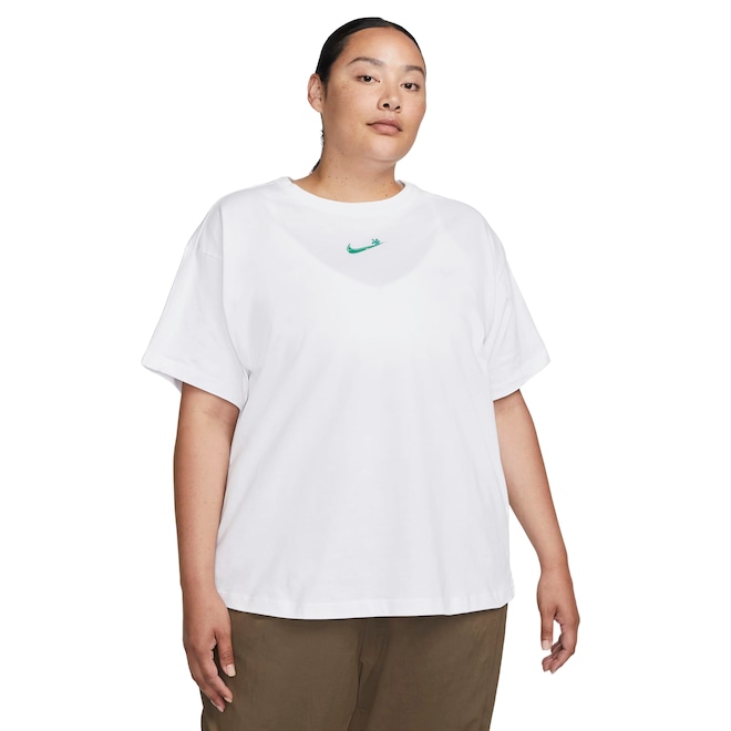 Camiseta Nike Sportswear Tee BF Feminina - Foto 1