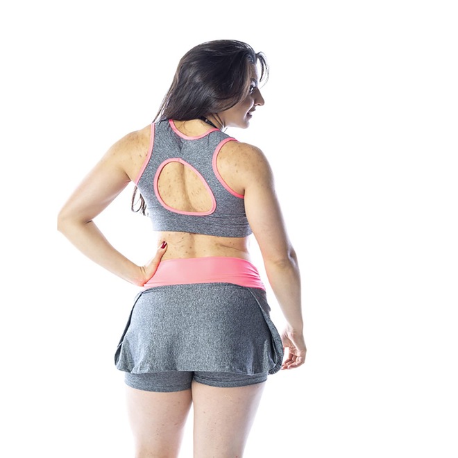 Short Saia Flor de Ameixa Fitness - Feminina - Foto 1
