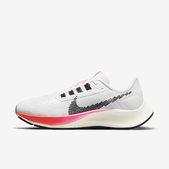 Tênis Nike Air Zoom Pegasus 38 - Feminino - Foto 1
