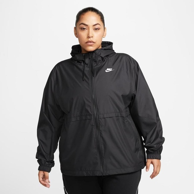 Jaqueta Plus Size com Capuz Nike Sportswear Essential Repel - Feminina - Foto 1