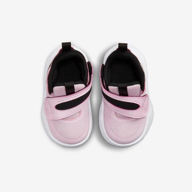 Tênis Nike Team Hustle D11 - Infantil - Foto 1