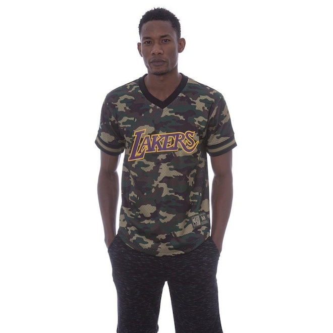 Camiseta Mitchell & Ness Swingman Camuflada Los Angeles Lakers - Masculina - Foto 1