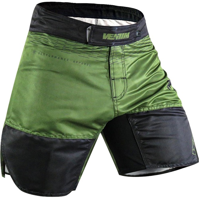 Bermuda Venum Revolution Dark Army - Masculina - Foto 1