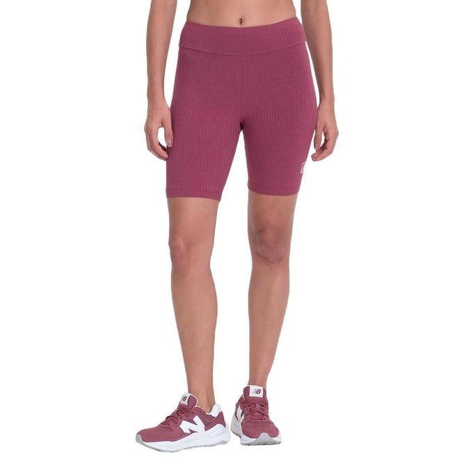 Bermuda New Balance Essentials Biker - Feminina - Foto 1