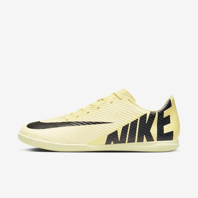 Chuteira de Futsal Nike Mercurial Vapor 15 Club - Adulto - Foto 1