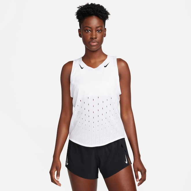 Camiseta Regata Nike Dri-Fit Adv Aeroswift - Feminina - Foto 1
