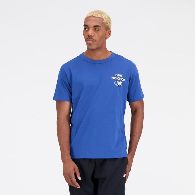 Camiseta New Balance Essentials Logo - Masculina - Foto 1