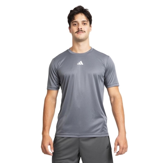 Camiseta Masculina adidas Manga Curta Treino Básica - Foto 1