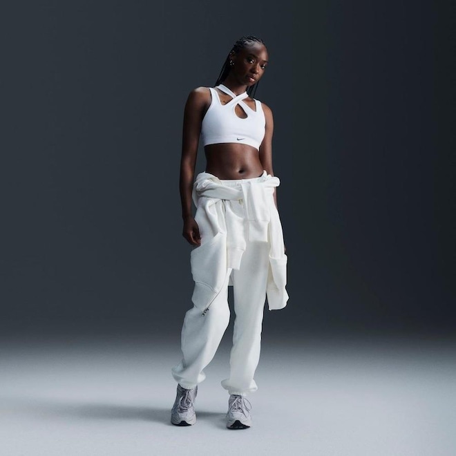 Top Fitness Nike Indy Freestyle - Feminino - Foto 1