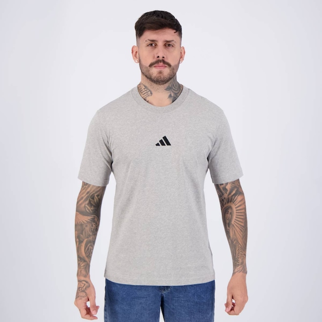 Camiseta adidas Small Logo - Masculina - Foto 1