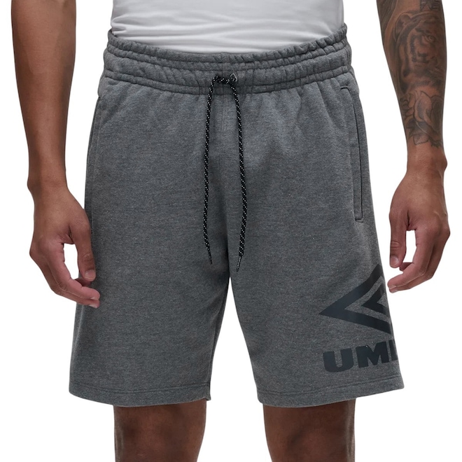 Bermuda Umbro Diamond Club - Masculina - Foto 1