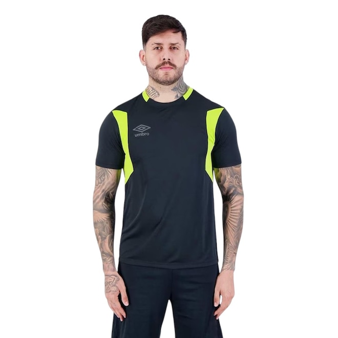 Camiseta Umbro Cyber - Masculina - Foto 1